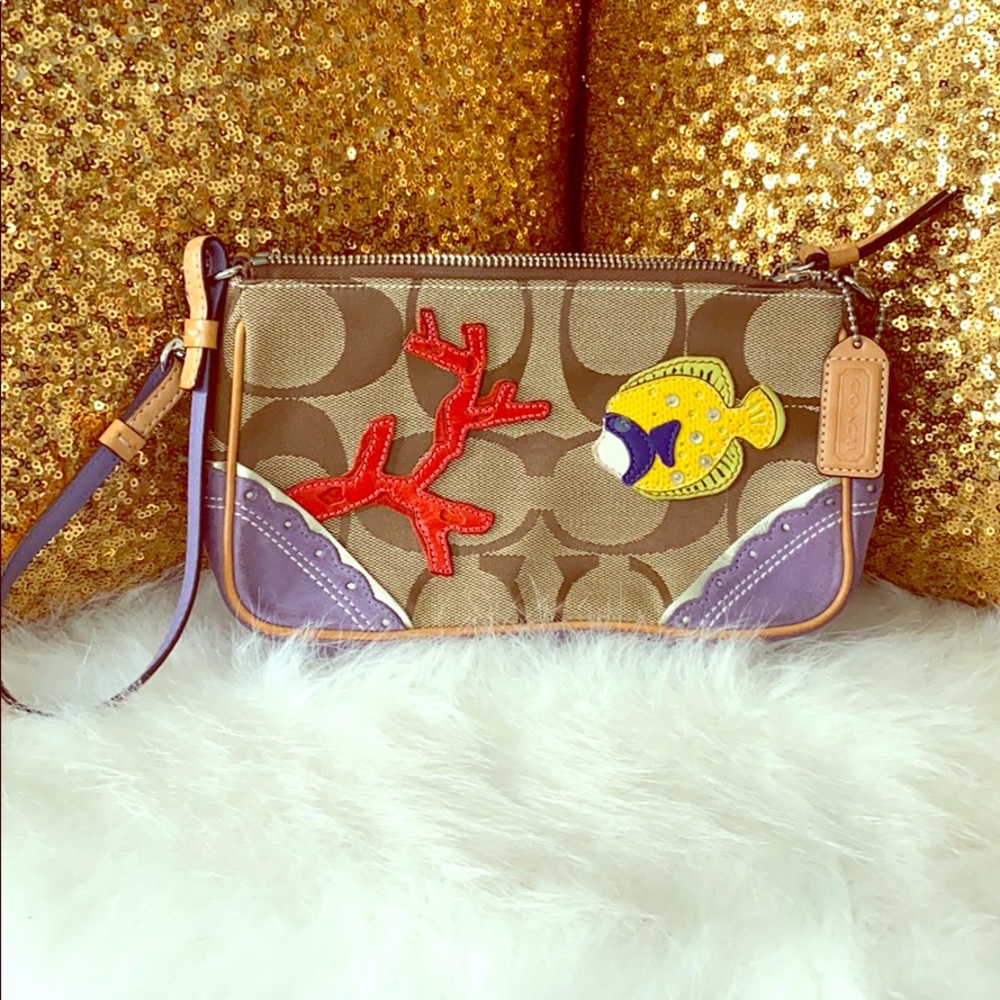 Rare Coach coral and fish clutch